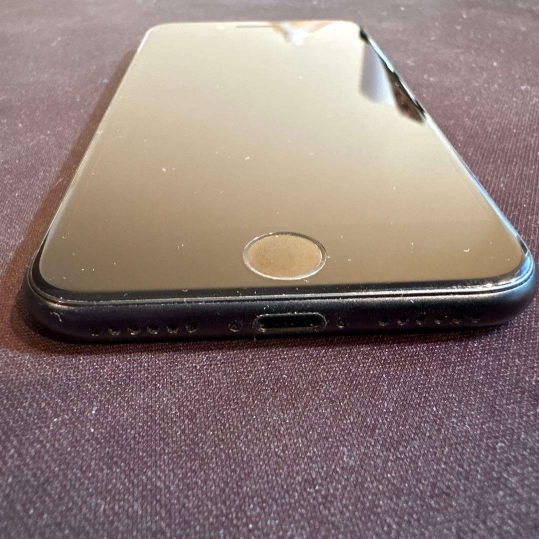 Apple iPhone SE（第3世代） 64GB ミッドナイト