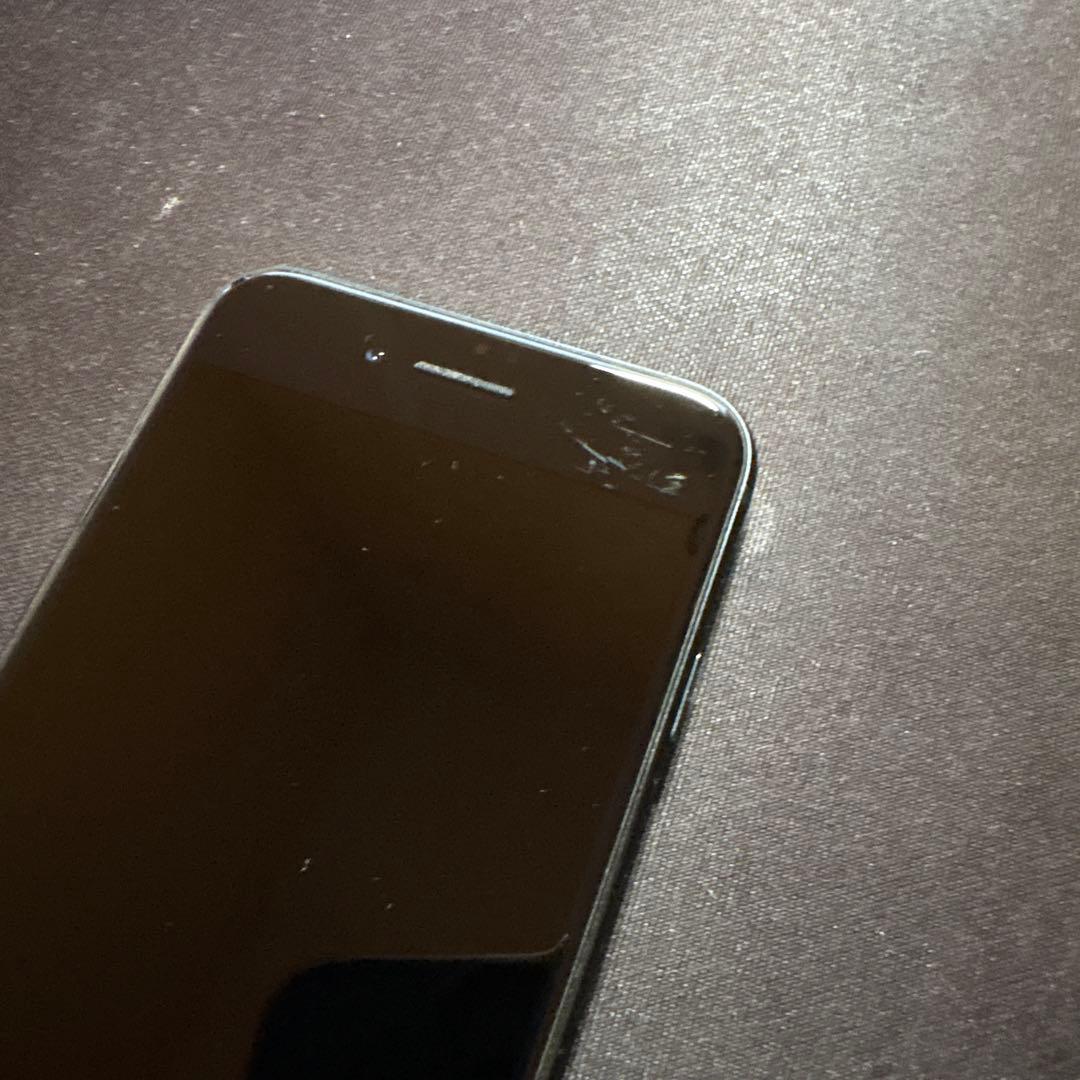 Apple iPhone SE（第3世代） 64GB ミッドナイト