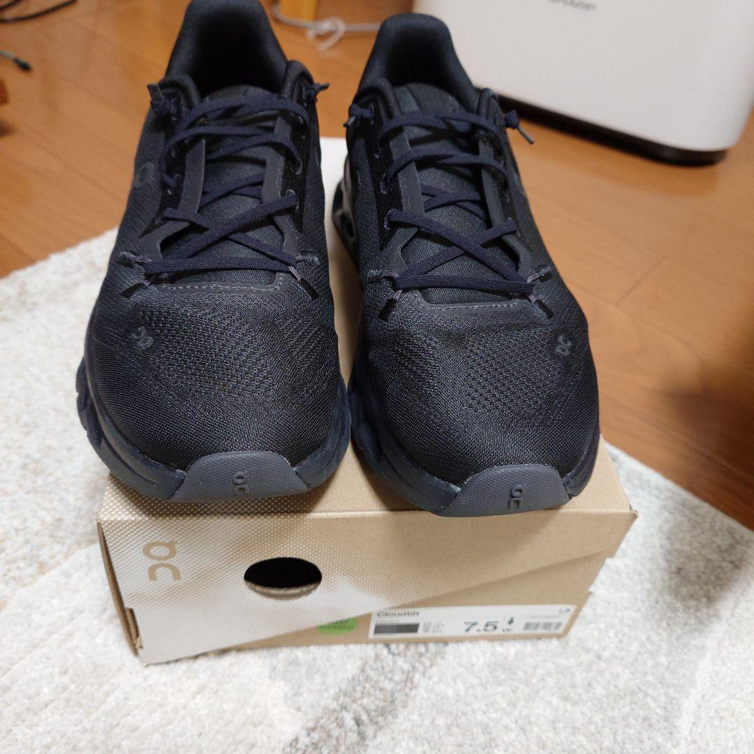 ON　Cloud tilt レディース　7.5 size