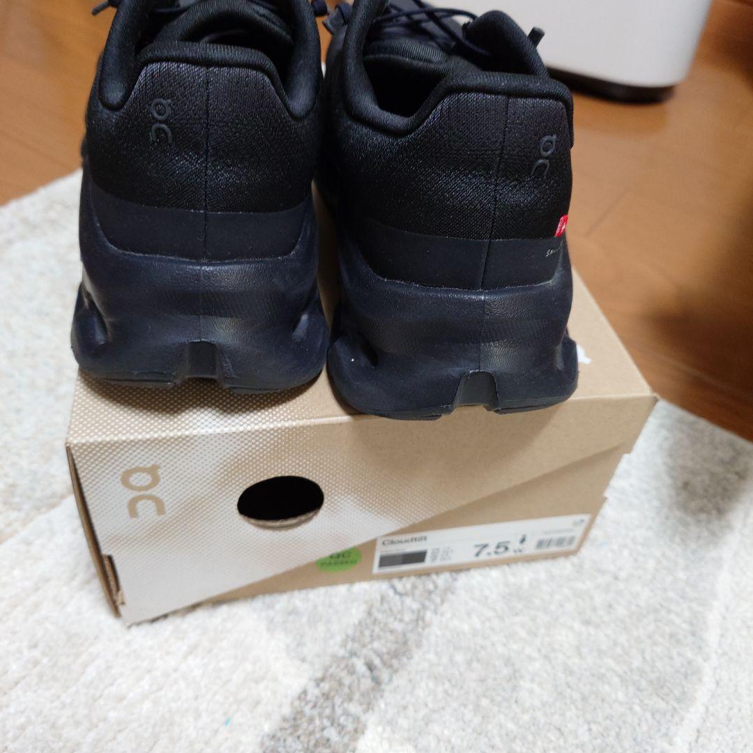 ON　Cloud tilt レディース　7.5 size