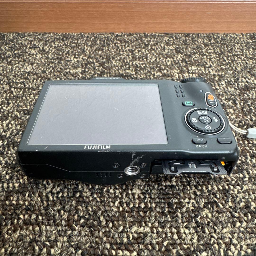 デジタルカメラ FUJIFILM F600EXR