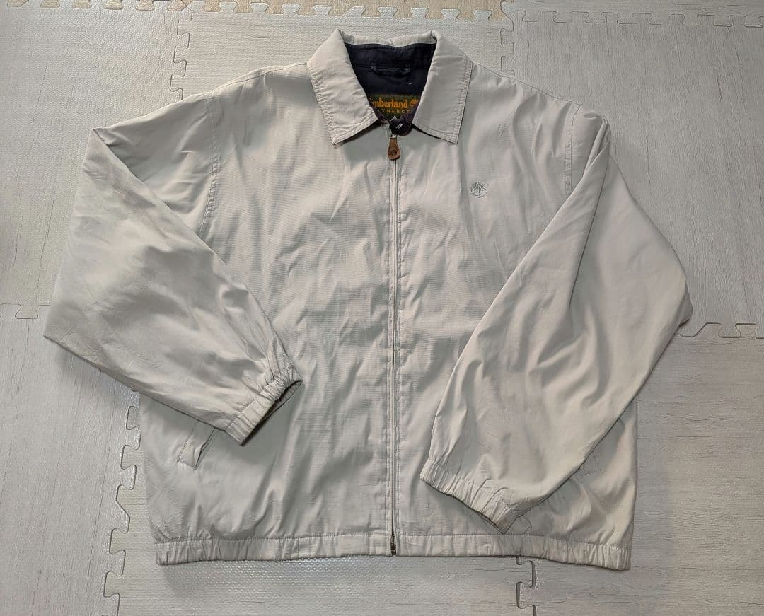 洋服まとめ売り　Carhartt　ノース・フェイスなど