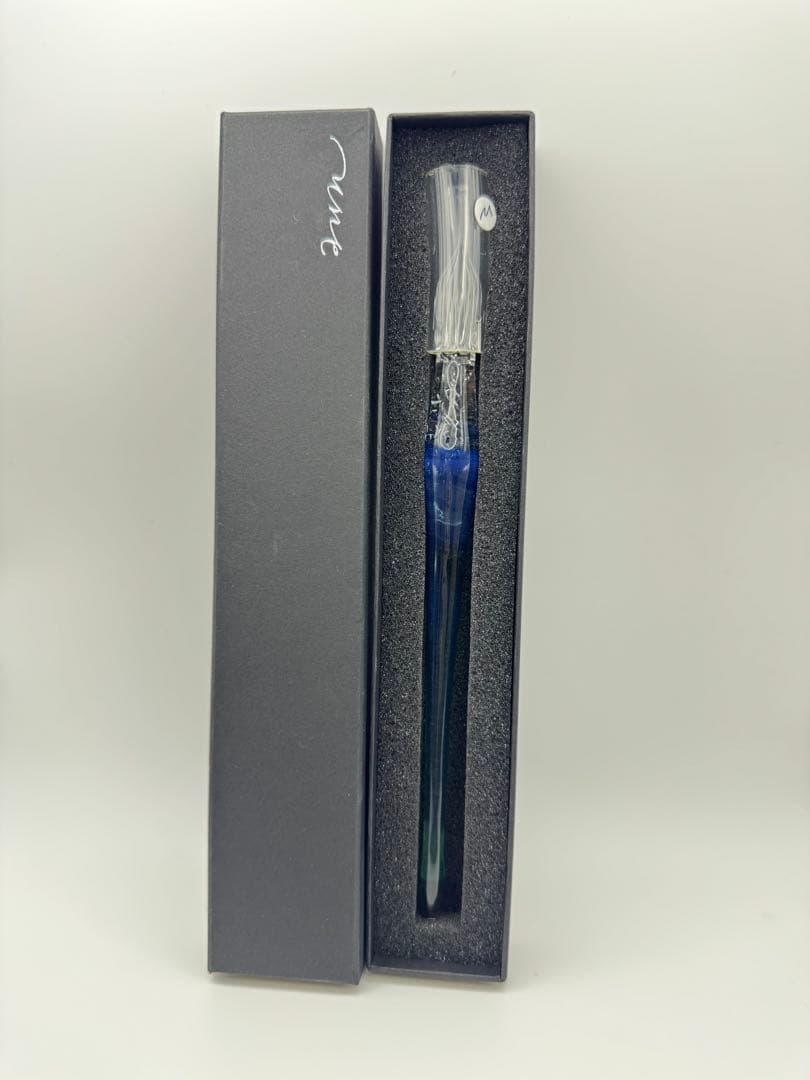 k*n様 ガラスペン aun 中字 M ラクーン