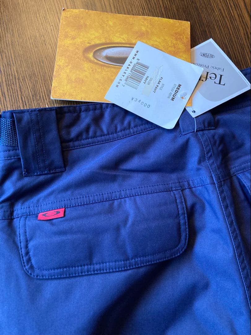 新品タグ付 OAKLEY オークリー スキー・スノーボードウェア パンツ 極寒可