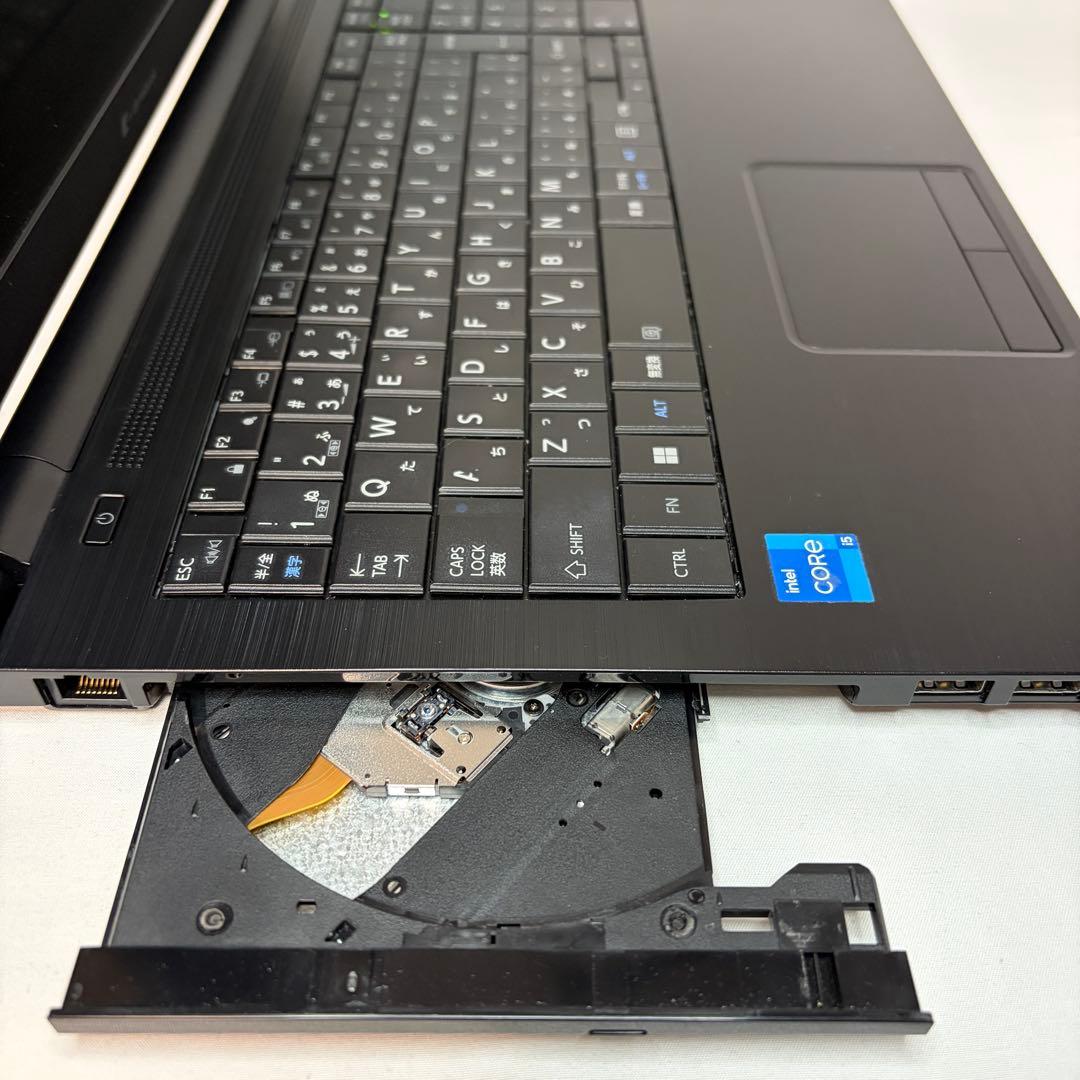 dynabook B65 第11世代 i5 8GB 15.6型 DVD ドライブ