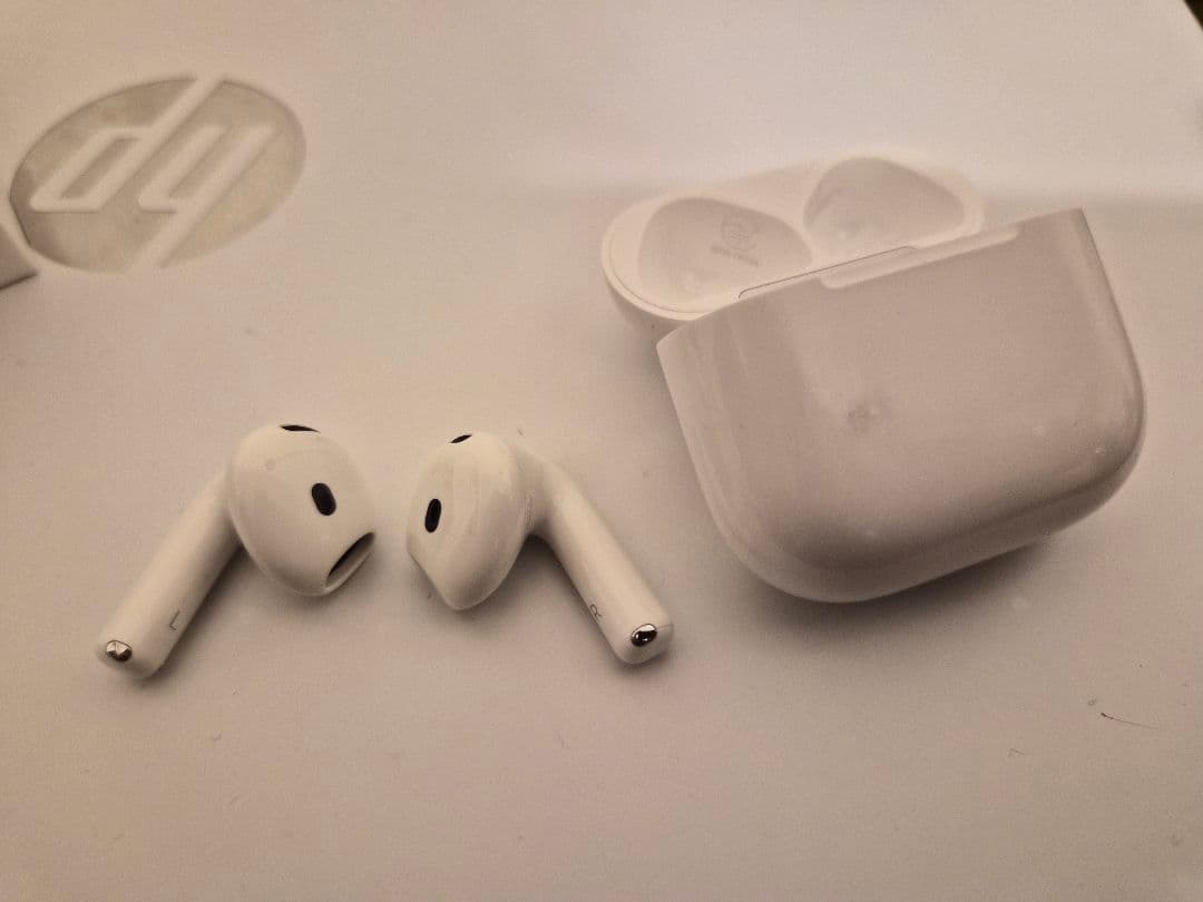 [少々難あり]AirPods 4 ANC搭載モデル