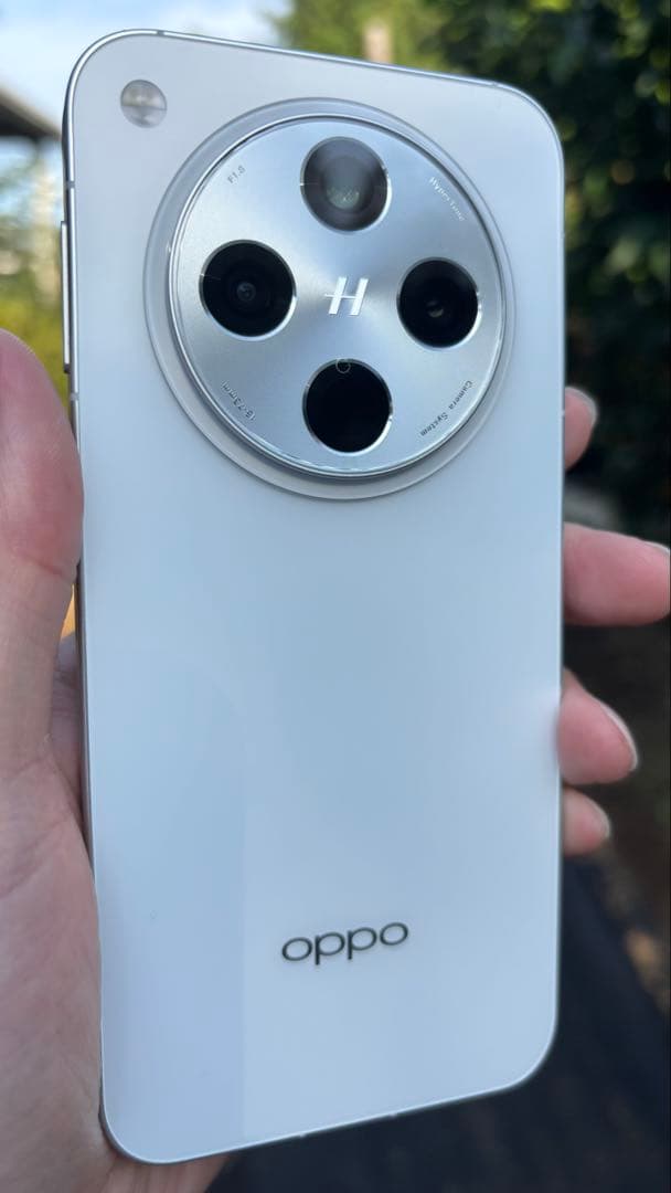 【超美品】OPPO Find X8 中国版 SIMフリー　ホワイト