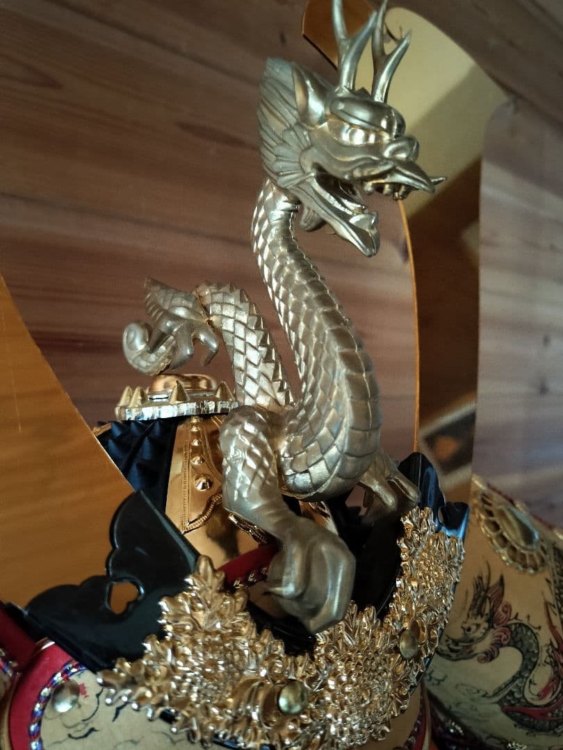 五月人形　鎧師　龍玉作　純金鍍金　兜