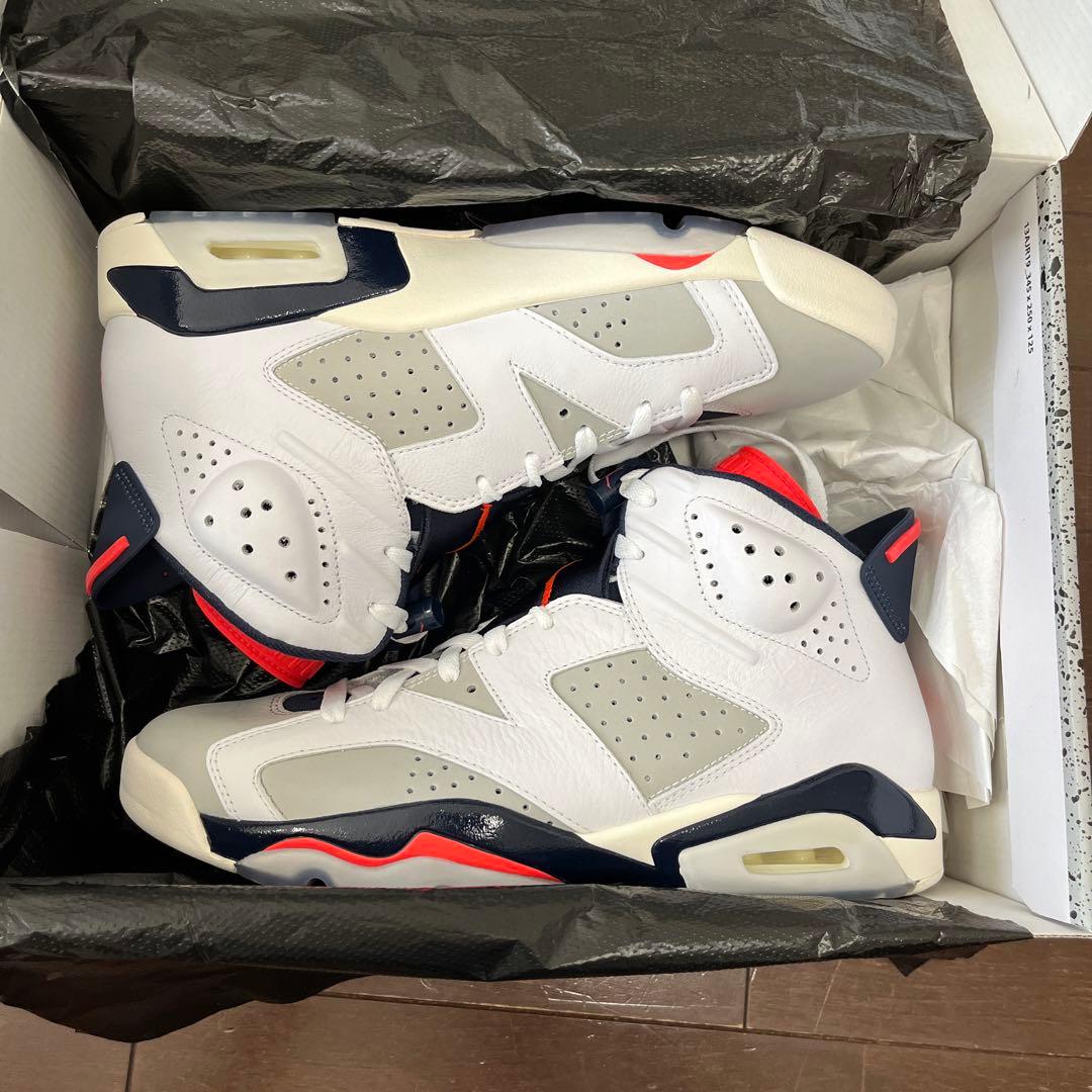 【新品未使用】Air Jordan 6 ホワイト/インフラレッド