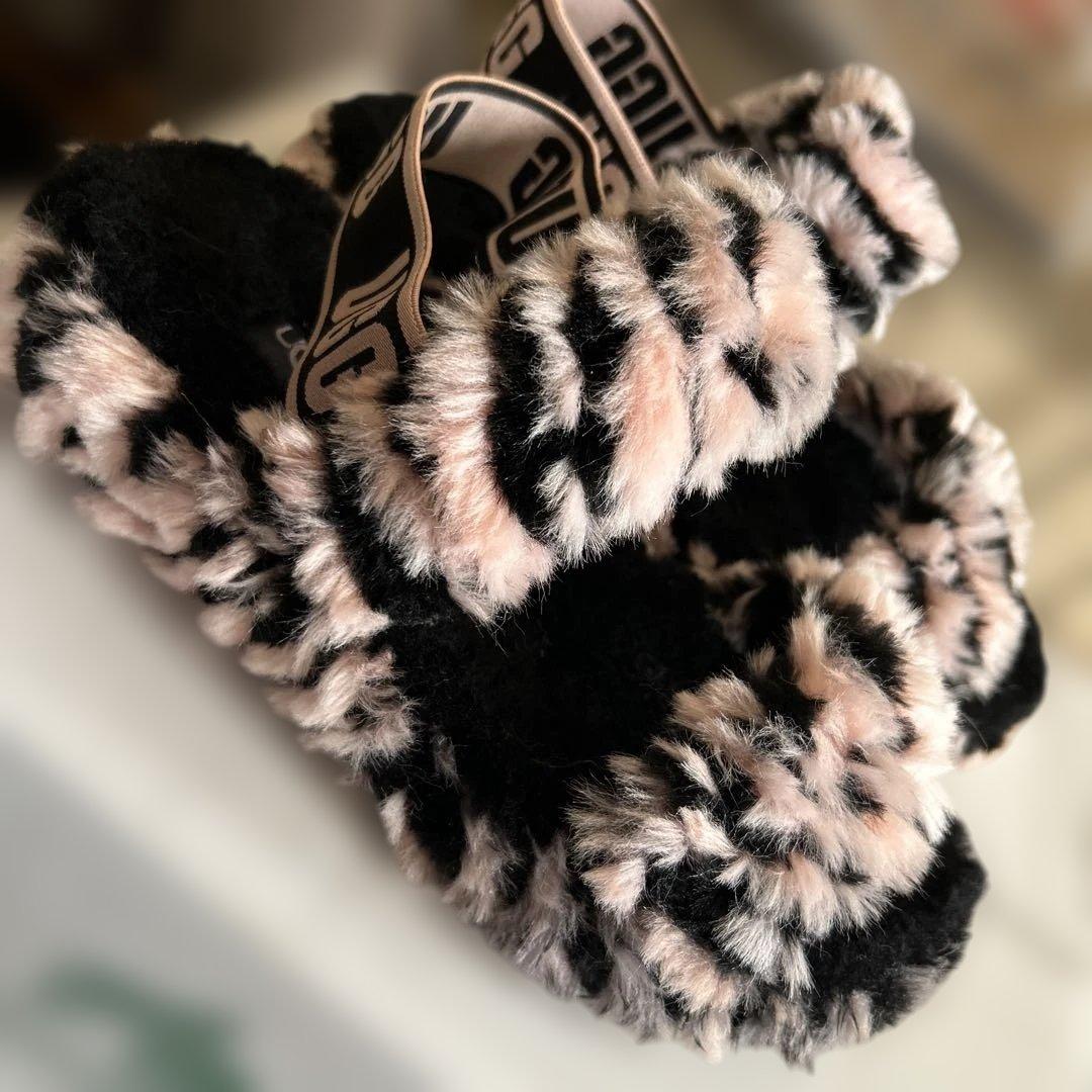 UGG ゼブラ柄 ファーサンダル ピンク
