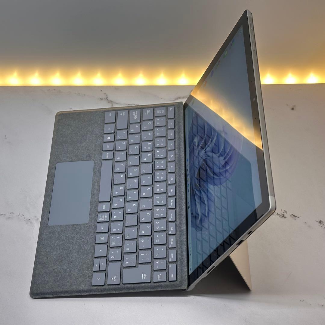 【化粧箱付属】Surface Pro7 Corei3/4GB/128GB