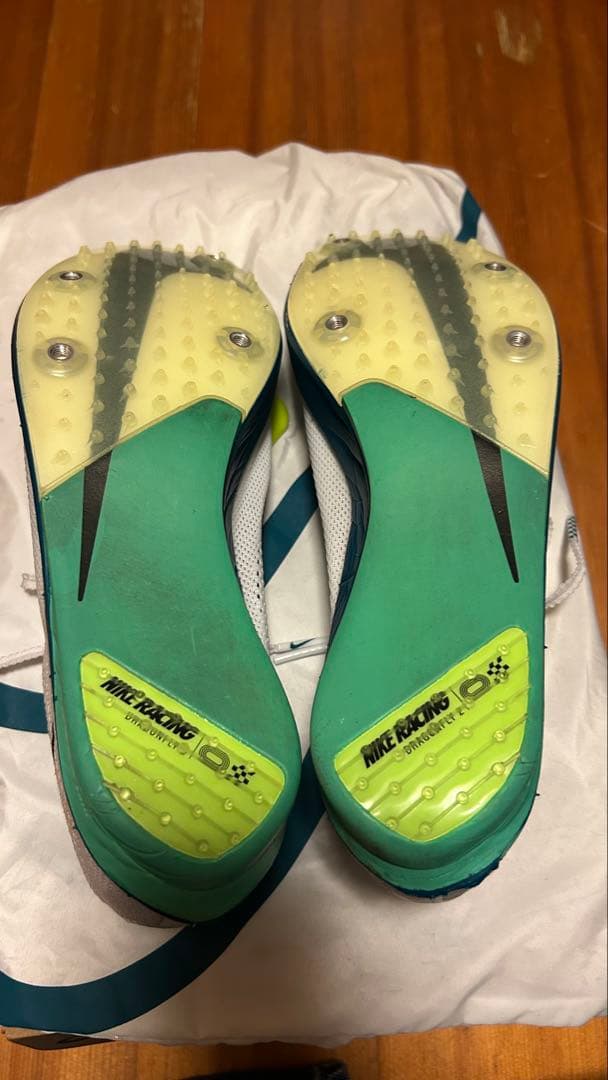 ナイキ ドラゴンフライ 25.5cm