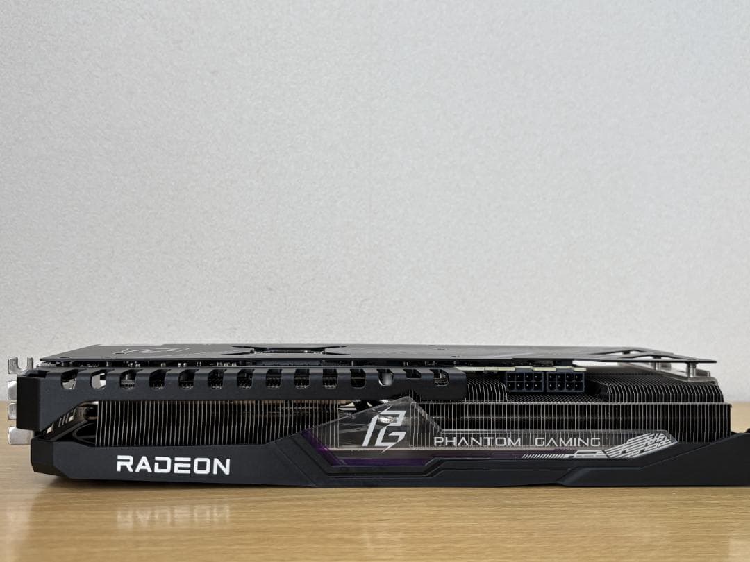 【新品同様】ASRock RX 7800 XT Phantom Gaming
