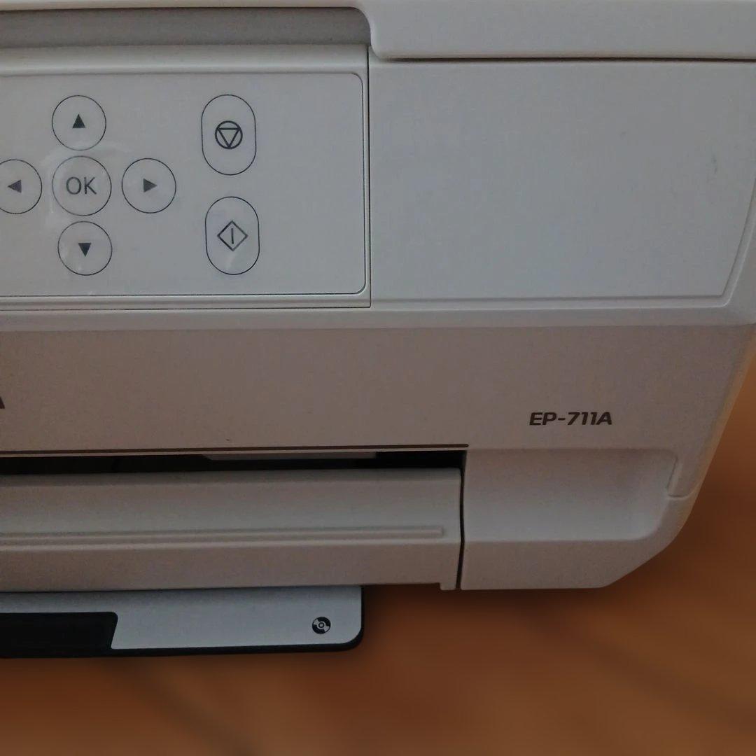 EPSON EP-711A インクジェットプリンター ホワイト　ジャンク