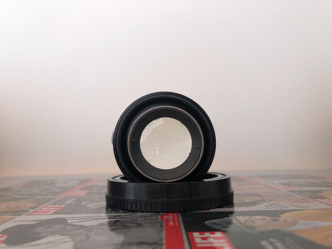 M42マウント VICTOR ENGLAND E.F.2 F1.6 ぐるぐるボケ