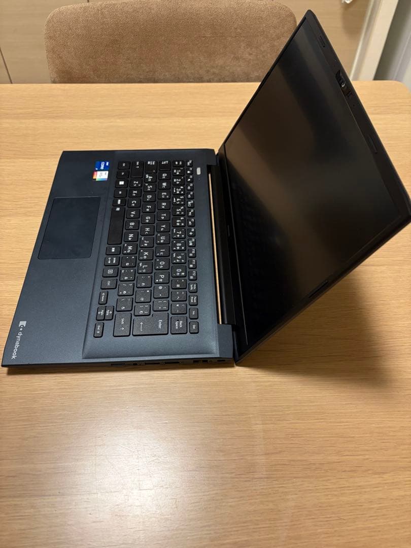 【ほぼ未使用】Dynabook p1m7vnel (Core i7)