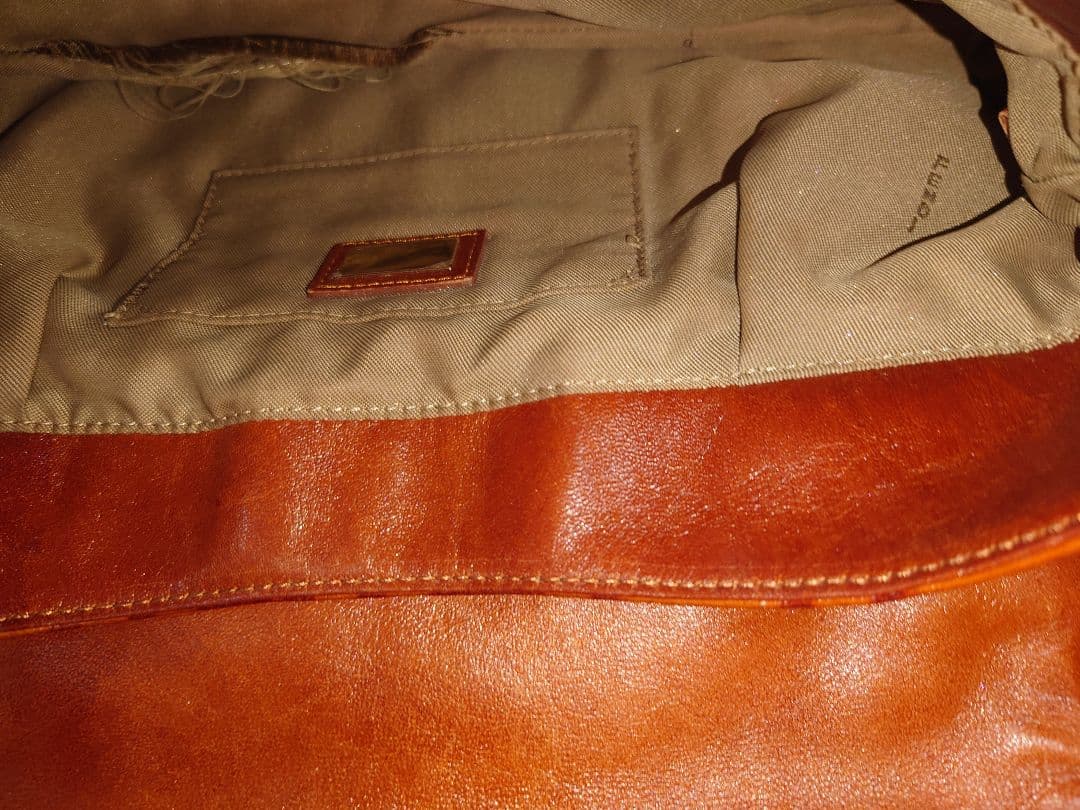 FENDI オレンジ レザー ハンドバッグ