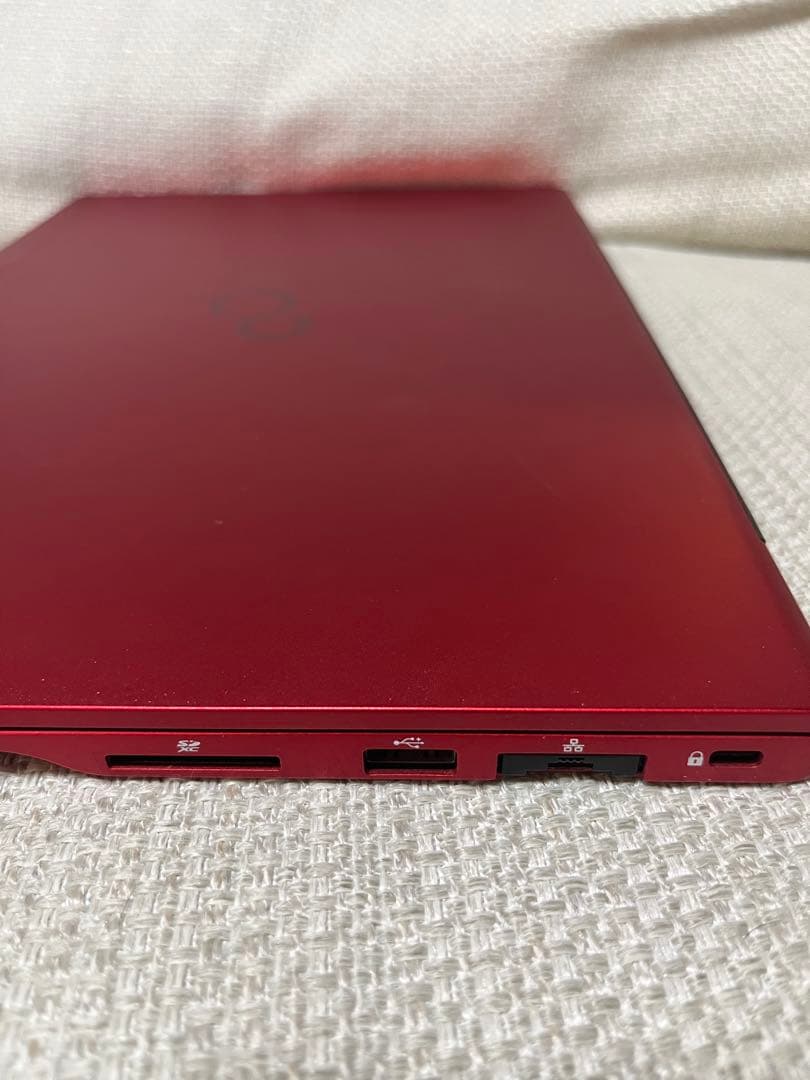 富士通 13.3インチ Windows 11 正式対応 (ACアダプター付き)