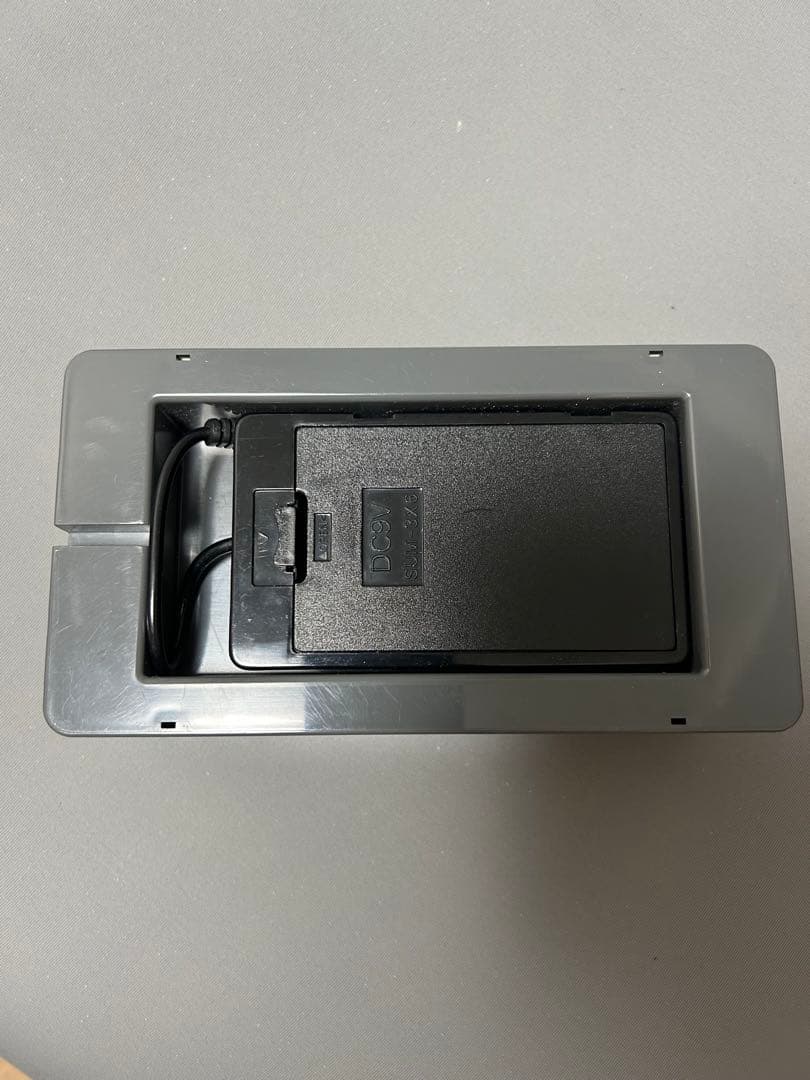 ヴェーネレ ウィングスV 吉丸美枝子 美顔器　中古品