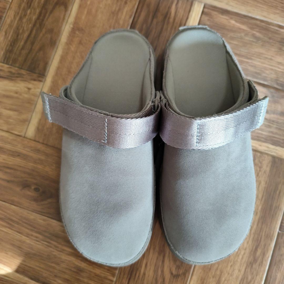 アグ UGG ゴールデンスター クロッグ 24センチ　スモークプルーム