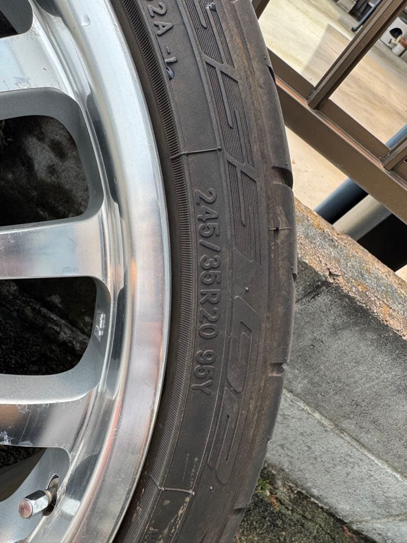 【引き取り限定】TMW 20インチ タイヤホイール