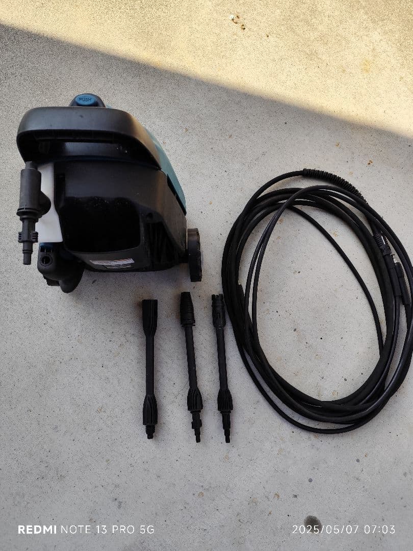 マキタ高圧洗浄機 MHW0700