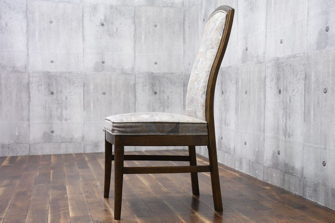 FAC62 カリモク ダイニングチェア ハイバック ブナ材 総柄ファブリック