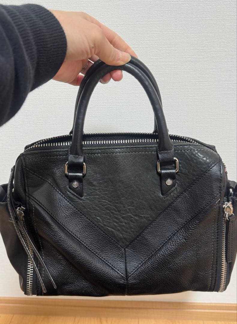 DIESEL LE-ZIPPER クロスボディバッグ