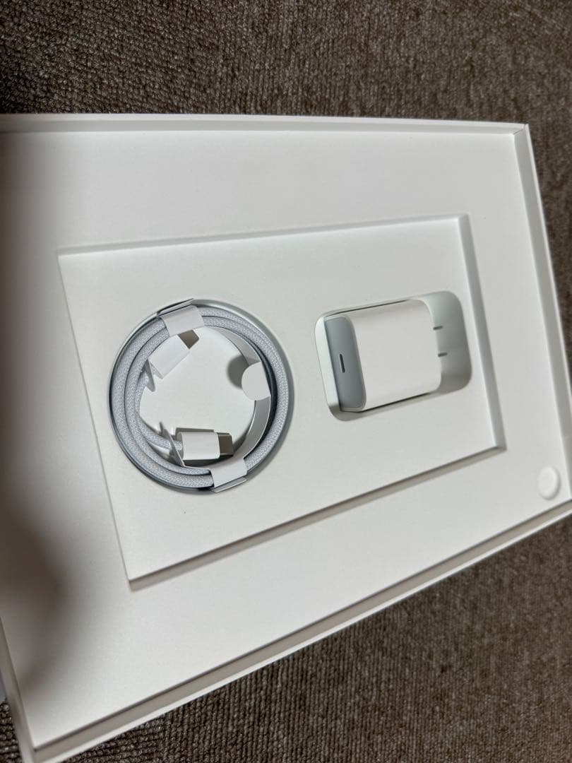 iPad AirM3 11インチ超美品　保証残Apple Pencil Pro付