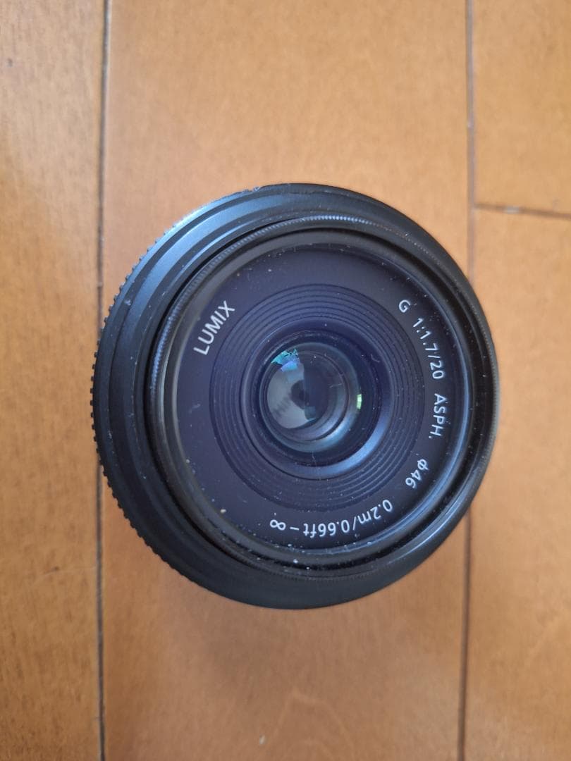 LUMIX G 20mm/F1.7 ASPH. H-H020（プロテクター付）