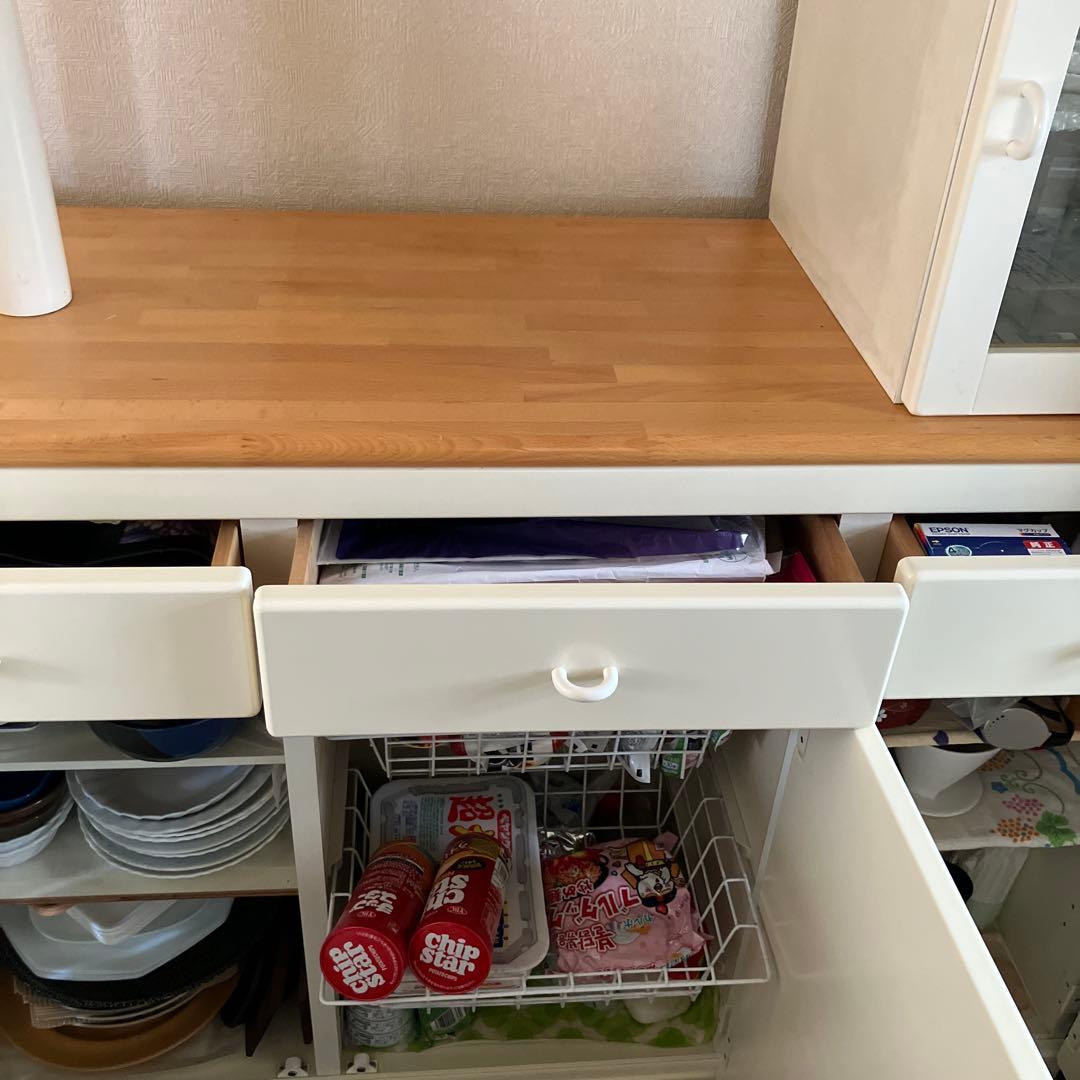 ￼折りたたみ式対面カウンター食器棚