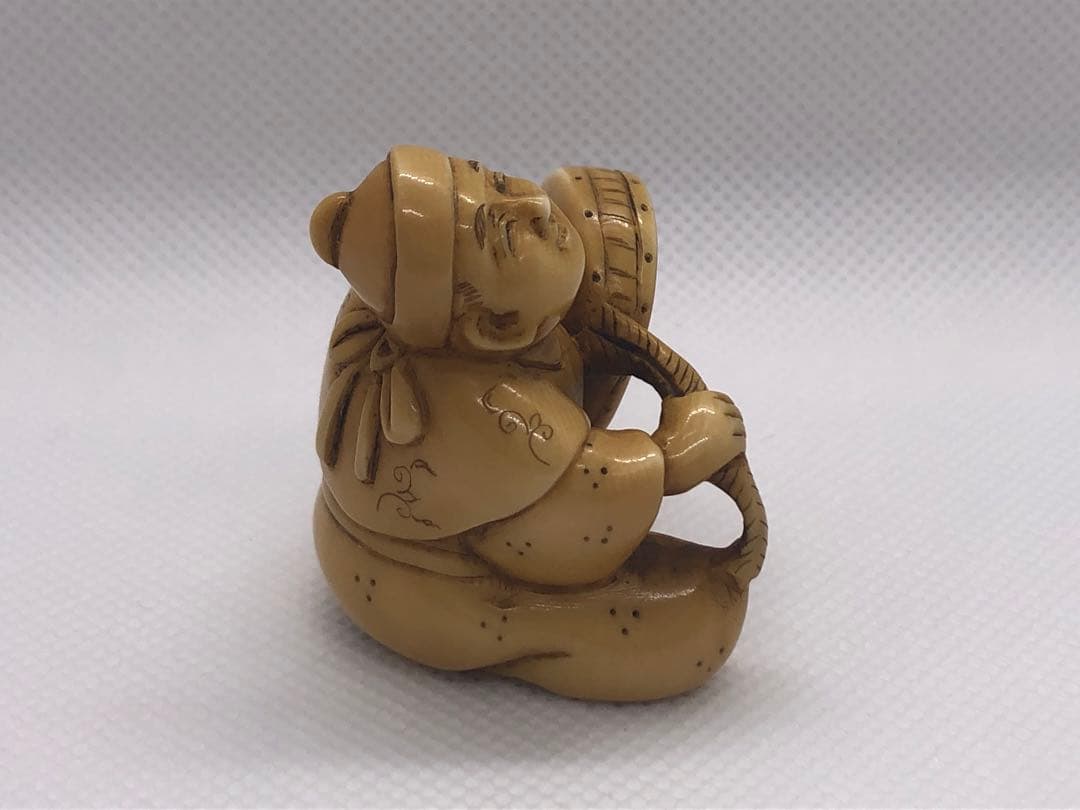 根付　唐子　江户　時代物　マンモス牙　提げ物　彫刻