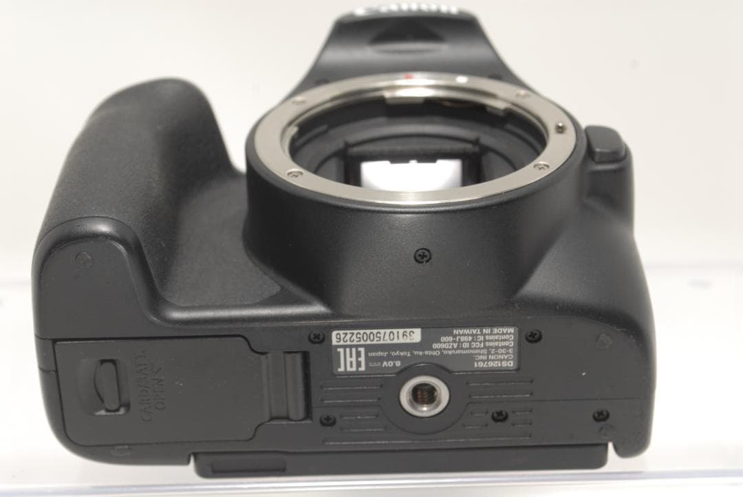 ☘️高画質✨Wi-Fi搭載☘️Canon kiss x10 超望遠ダブルレンズ