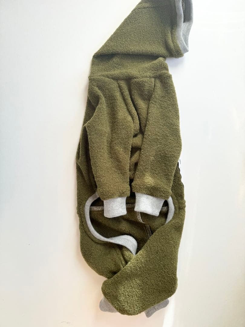 モスグリーンのロンパース　イタグレ服　犬服　ハンドメイド