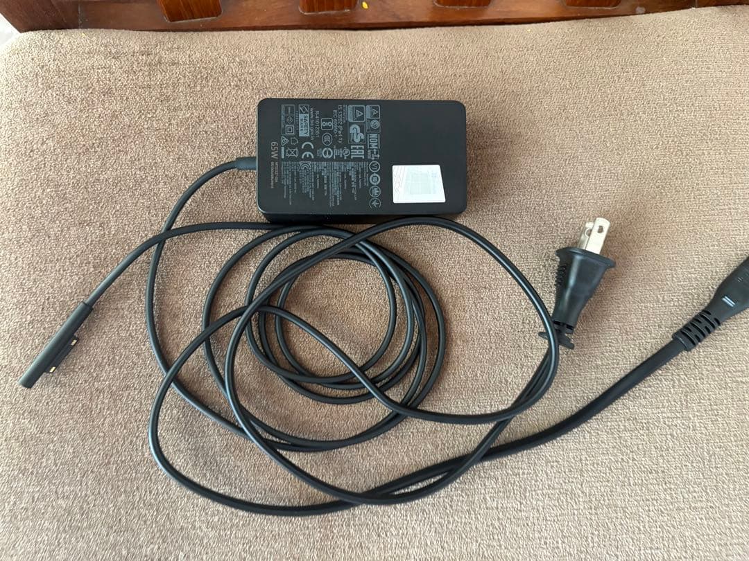 Surface Pro8 &キーボード&おまけ付