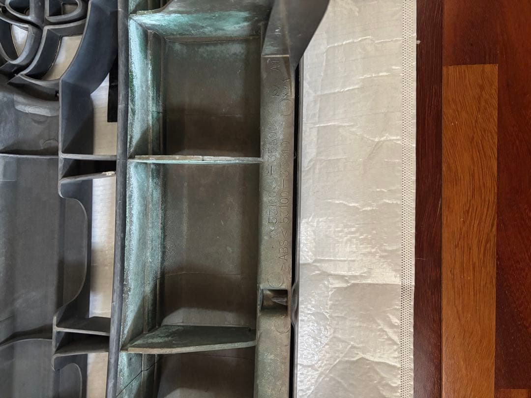 ハイラックス スポーツピックアップ ニューハイ rzn152 純正 グリル