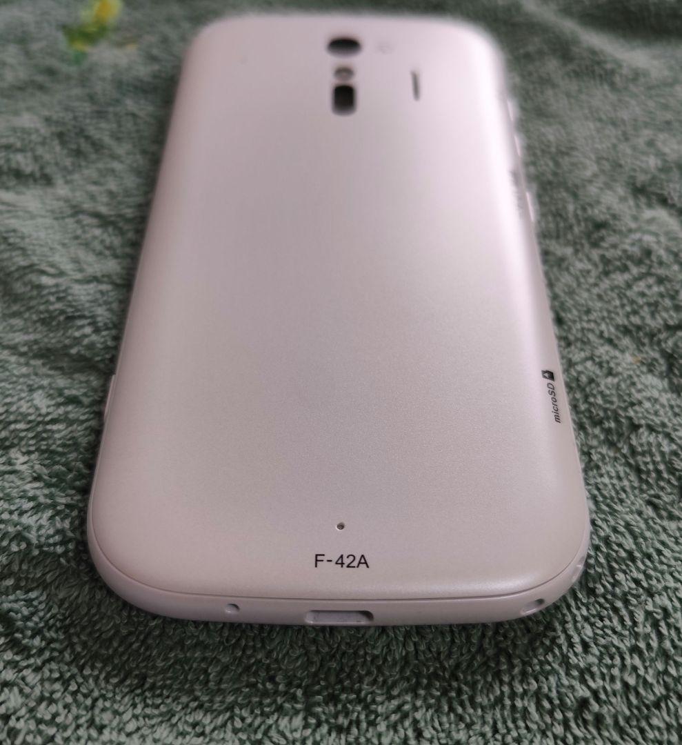 らくらくフォンF-42A