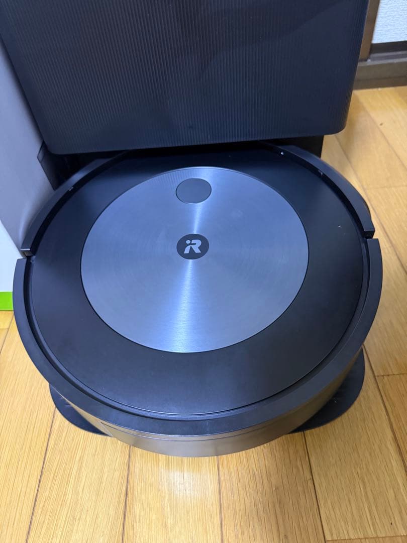 ルンバiRobotルンバj7+(良好な状態)
