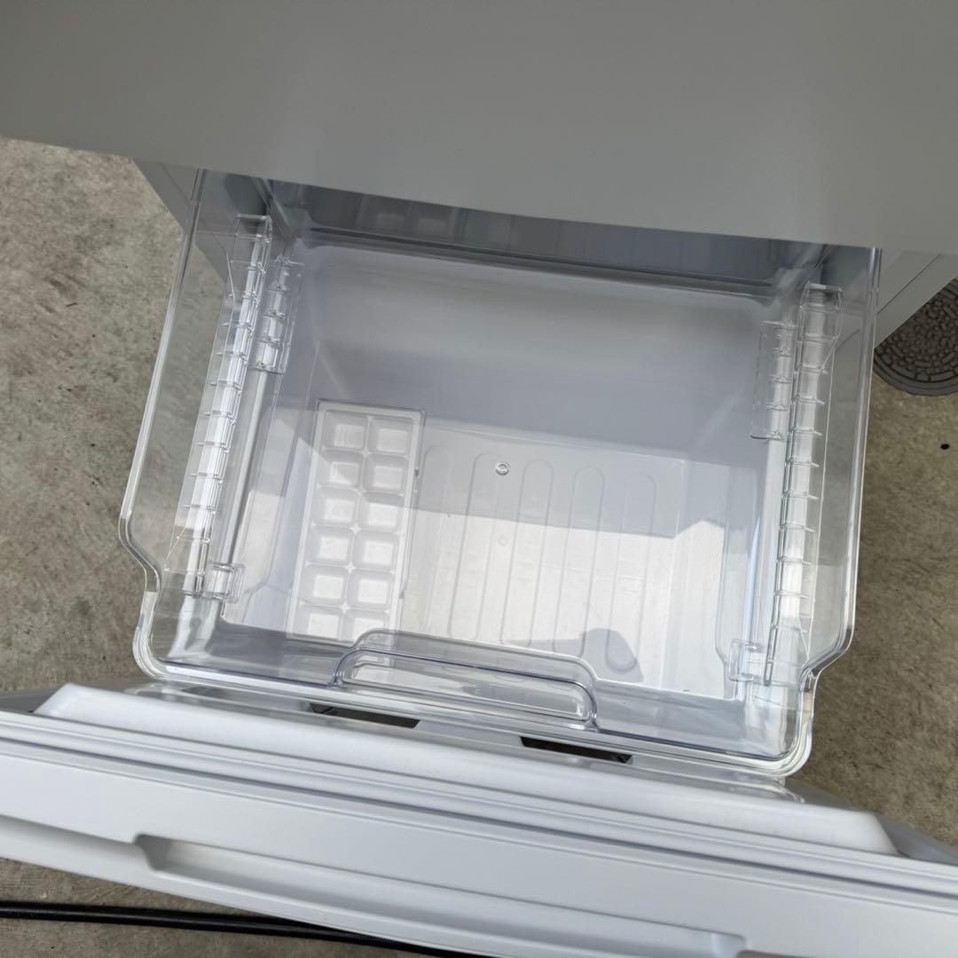 110⭐️2024年製美品★シャープ冷蔵庫　右、左開き　一人暮らし　マットホワイト