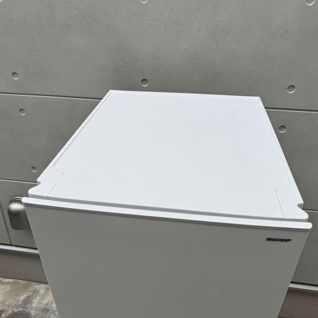 110⭐️2024年製美品★シャープ冷蔵庫　右、左開き　一人暮らし　マットホワイト