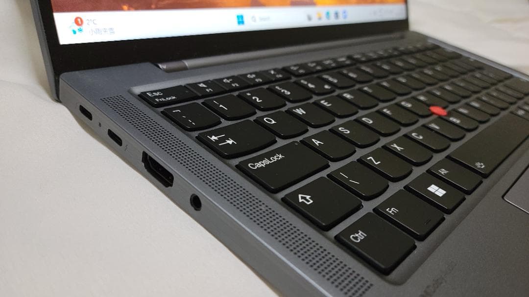 ThinkPad T14s Gen 5 + 32GB DDR5 キーボードの故障