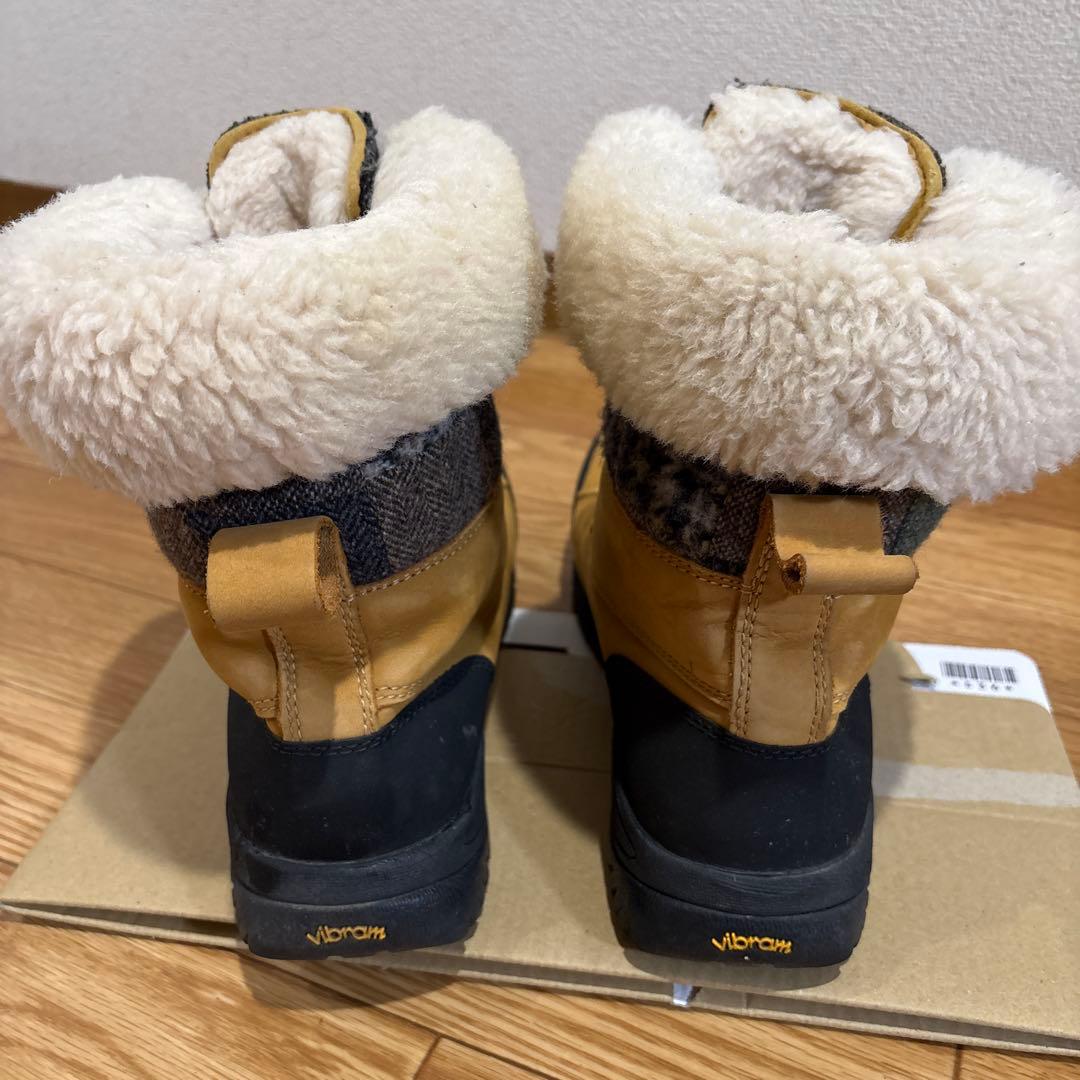 UGG ブーツ 防寒 ウォータープルーフ