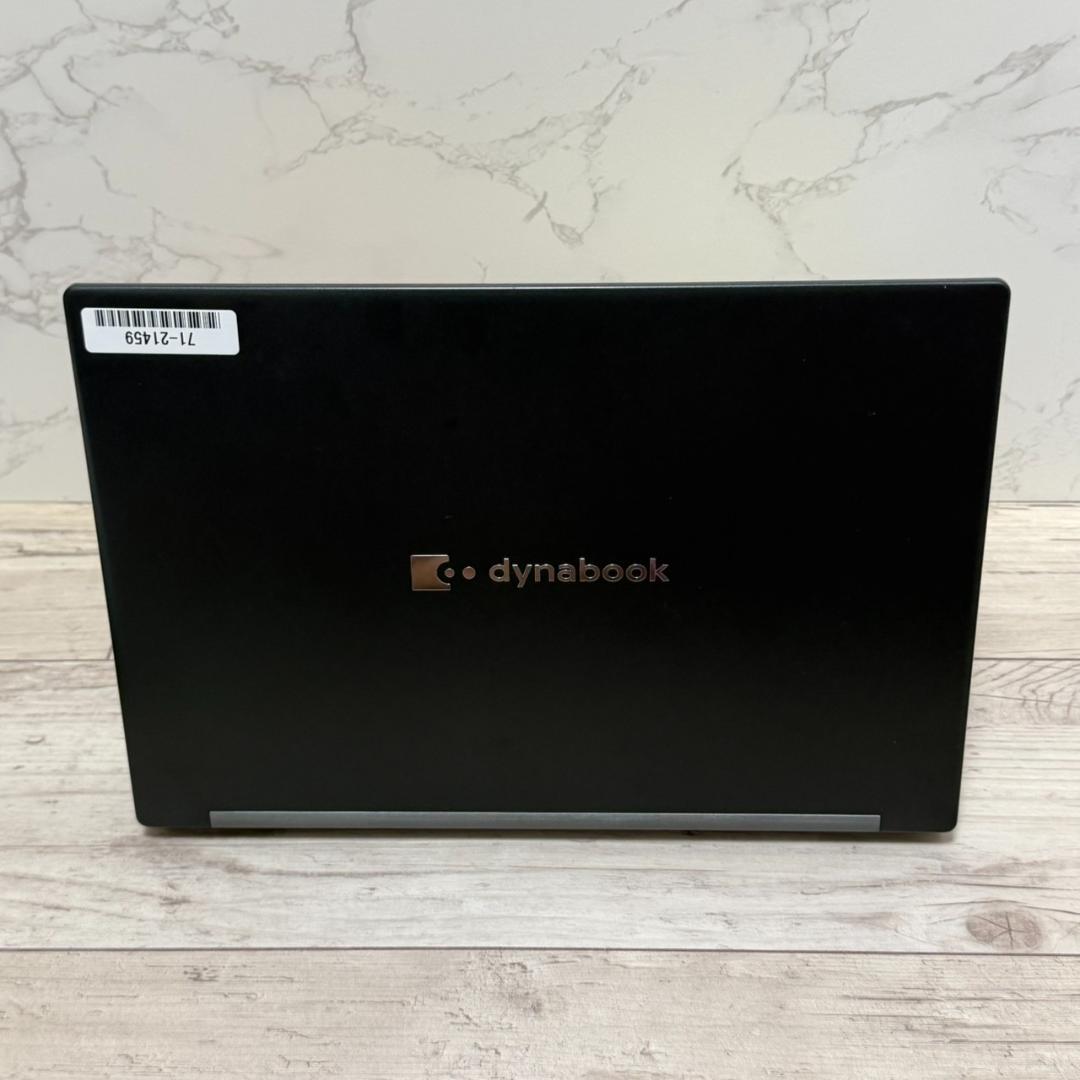 dynabook G83HU 第11世代i5 16GB バッテリー良好！