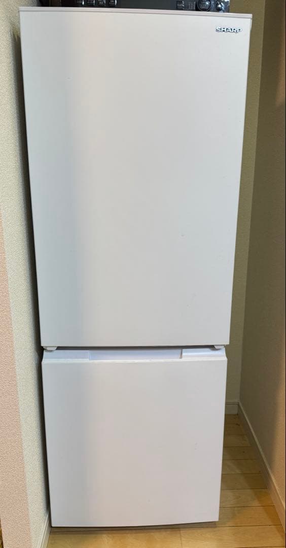 【専用出品】【美品】両開き冷蔵庫 179L【2024年製】新古品