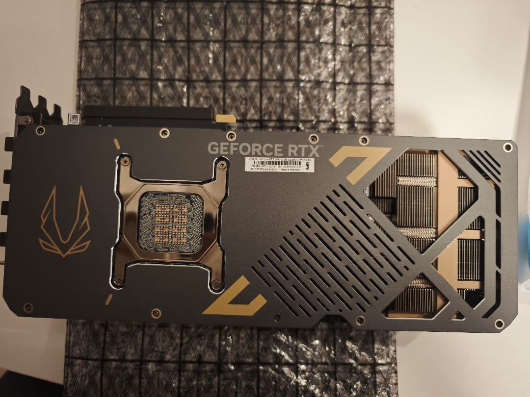グラフィックボード・グラボ・ビデオカード ZOTAC GeForce RTX 5090 solid 32GB GDDR7