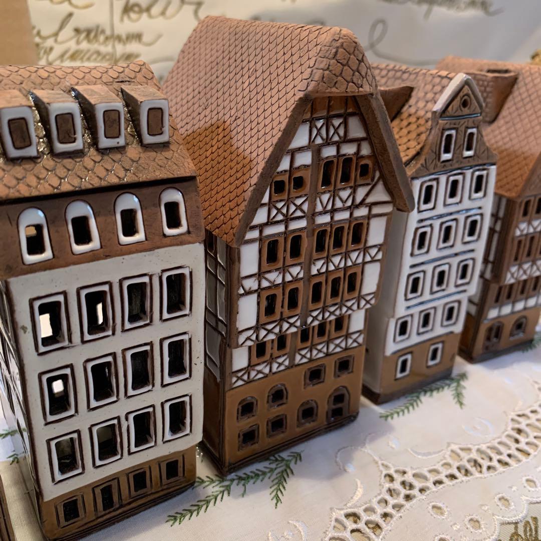 ドイツ製　置物　未使用品有名な街並みを再現した陶器のキャンドルハウス6個セット！