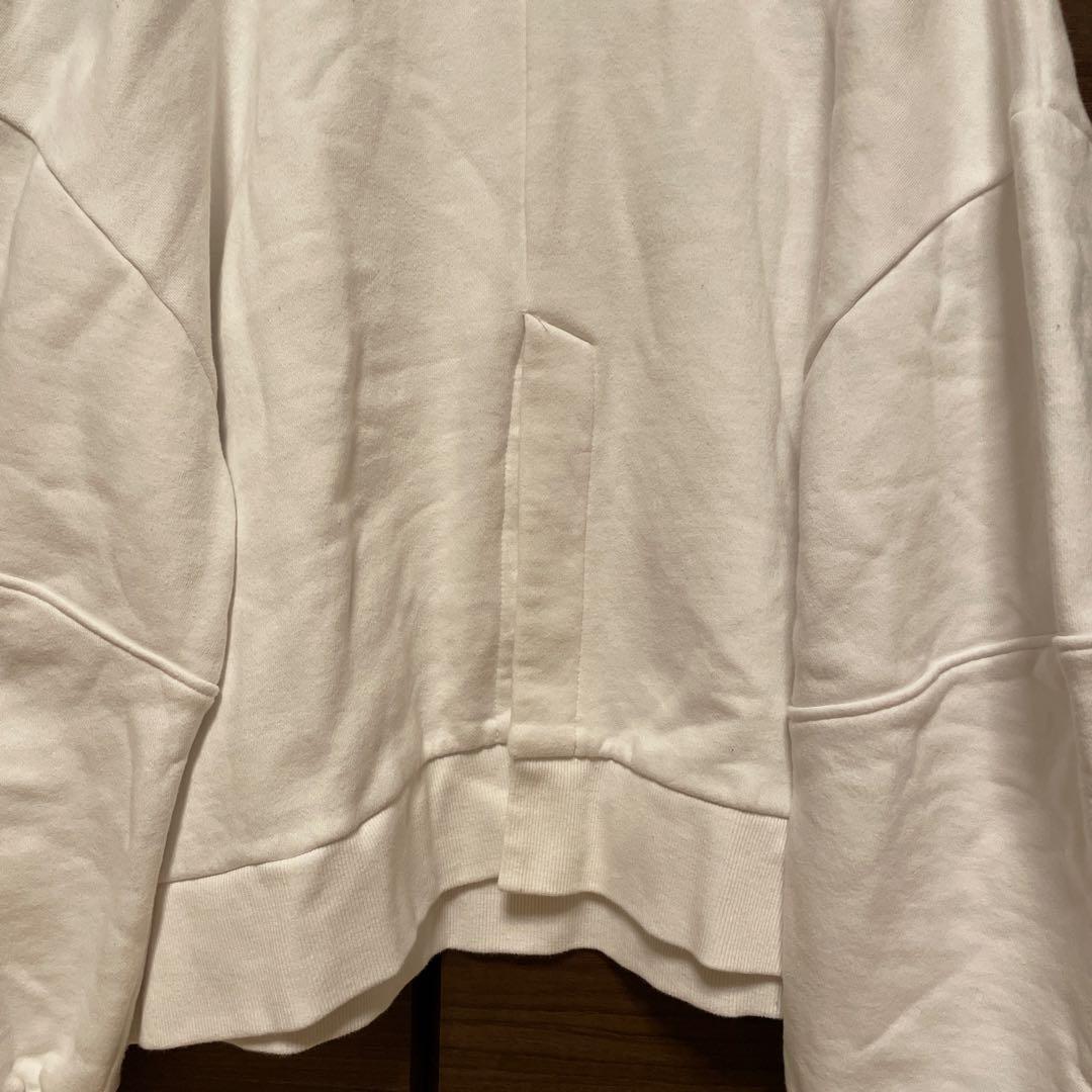 ナゴンスタンス　トレーナー