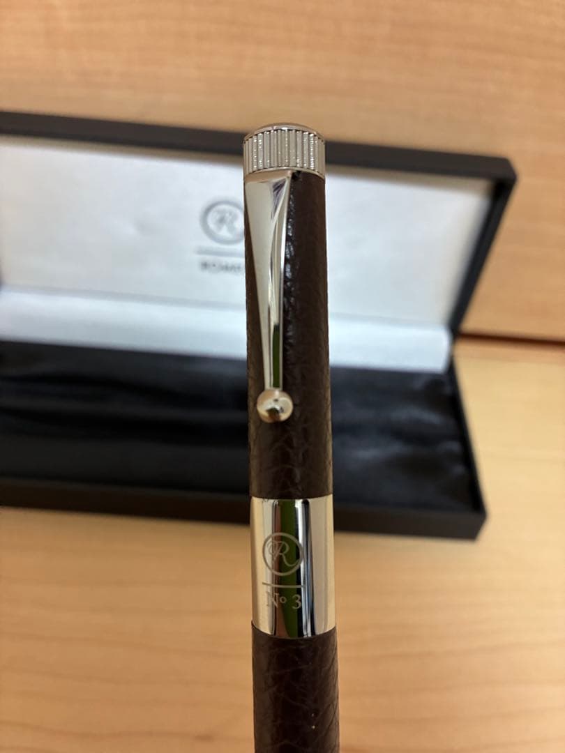 本日限定セール　Romeo No.3 細軸　ロメオ No.3 レザー調