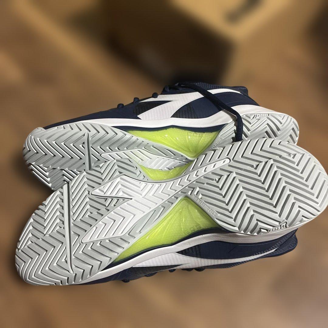 テニスシューズ ディアドラ ビーアイコン2AG オールコート用　28cm