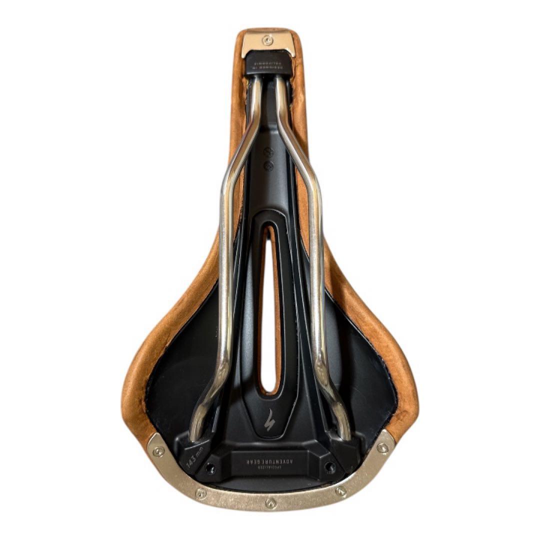 スペシャライズド　PHENOM ANZA レザー　143 革サドル　タン